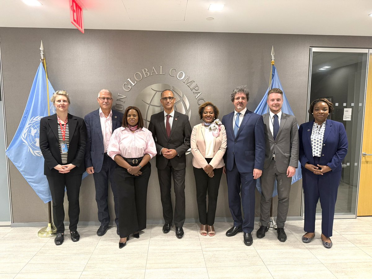 Sanda Ojiambo (@sandaojiambo) on Twitter photo Grateful to meet H.E. Ambassador Christian Frutiger of <a href="/SwissDevCoop/">Swiss Development and Cooperation</a> to discuss the evolving role of private sector leadership in today’s global landscape and Switzerland’s continued commitment to responsible business. Looking forward to future collaboration. Grateful to meet H.E. Ambassador Christian Frutiger of <a href="/SwissDevCoop/">Swiss Development and Cooperation</a> to discuss the evolving role of private sector leadership in today’s global landscape and Switzerland’s continued commitment to responsible business. Looking forward to future collaboration.