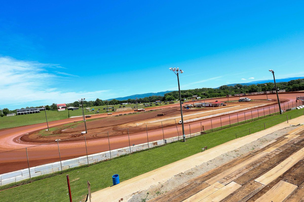 Southern Thunder Super Dirt Series (@sothundersds) on Twitter photo ๐ข๐ก๐ ๐ ๐ข๐ก๐ง๐ ๐๐ช๐๐ฌ: Lavonia/Smoky Mtn. โฐ๏ธ
<a href="/LavoniaSpeedway/">Lavonia Speedway</a> and <a href="/smokymtnspeed/">Smoky Mountain Speed</a> make an appearance on the <a href="/SoThunderSDS/">Southern Thunder Super Dirt Series</a> schedule for a pair of $5,000-to-win shows. The doubleheader is slated for August 15th and 16th.
Mark your calendars if youโre in the area! ๐๏ธ ๐ข๐ก๐ ๐ ๐ข๐ก๐ง๐ ๐๐ช๐๐ฌ: Lavonia/Smoky Mtn. โฐ๏ธ
<a href="/LavoniaSpeedway/">Lavonia Speedway</a> and <a href="/smokymtnspeed/">Smoky Mountain Speed</a> make an appearance on the <a href="/SoThunderSDS/">Southern Thunder Super Dirt Series</a> schedule for a pair of $5,000-to-win shows. The doubleheader is slated for August 15th and 16th.
Mark your calendars if youโre in the area! ๐๏ธ