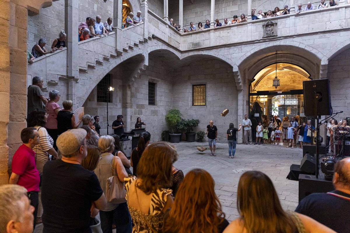 INSTITUT D'ESTUDIS ILERDENCS (@ieilleida) on Twitter photo Després, amb la força ancestral de les falles del Pirineu amb fallaires d’Alins, Boí, Les i la Pobla de Segur.
<a href="/fallesalins/">Falles Alins</a> <a href="/CatedraPirineus/">Càtedra Pirineus</a> Després, amb la força ancestral de les falles del Pirineu amb fallaires d’Alins, Boí, Les i la Pobla de Segur.
<a href="/fallesalins/">Falles Alins</a> <a href="/CatedraPirineus/">Càtedra Pirineus</a>