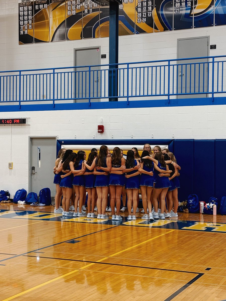 Sandburg Eaglettes (@cshseaglettes) on Twitter photo … and that concludes our second camp week with @udadance ✨ A lot of blue ribbons, laughs, and choreo 💙 … and that concludes our second camp week with @udadance ✨ A lot of blue ribbons, laughs, and choreo 💙