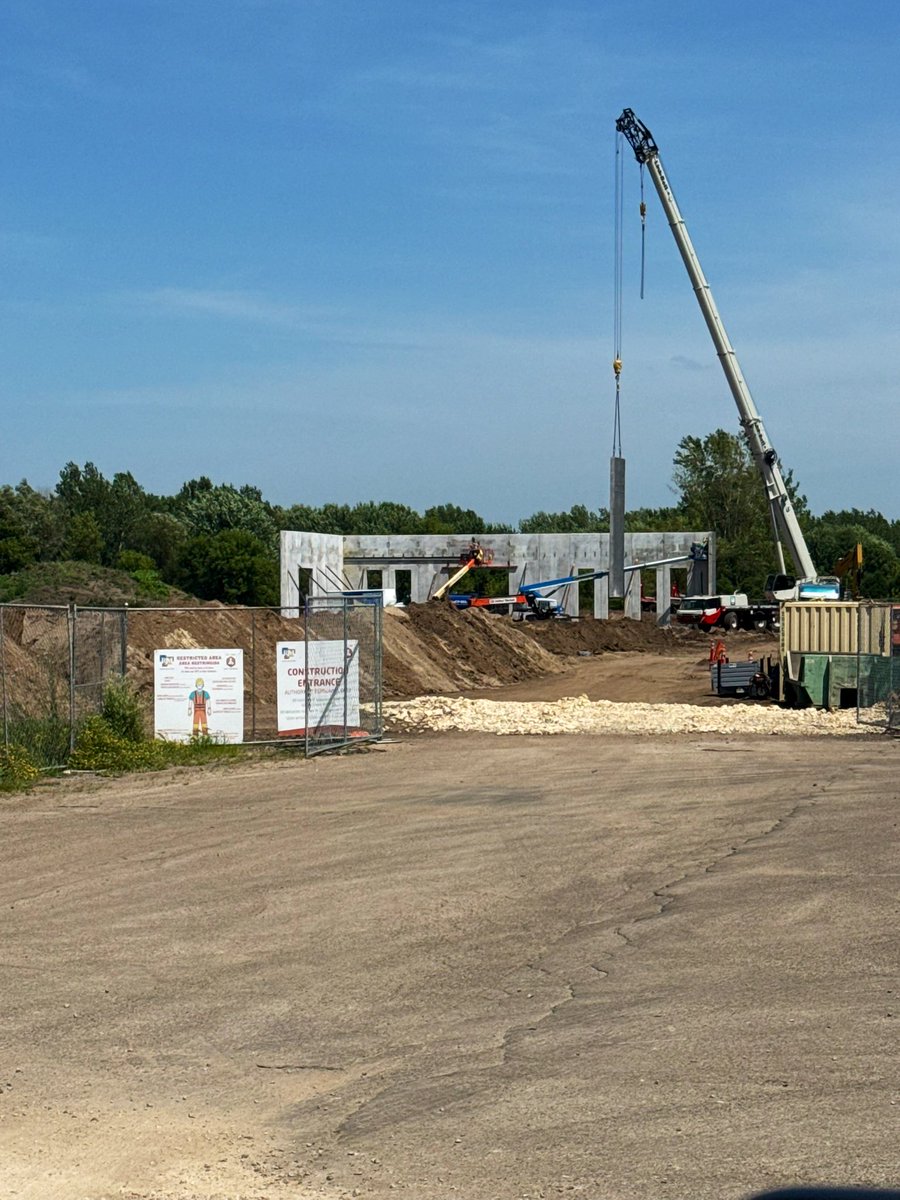 Walls are going up at the FiRST Center! 🧱🚧 Excited to see the process coming along!