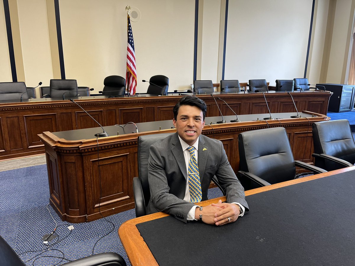 JeffreyLibre's tweet image. Had an insightful conversation with the Coalition Director of the House Judiciary Committee about the core issues facing the Latino community. Energized by our shared commitment to advancing real, freedom-focused solutions.
#LIBRECAPCON2025 #BeLIBRE