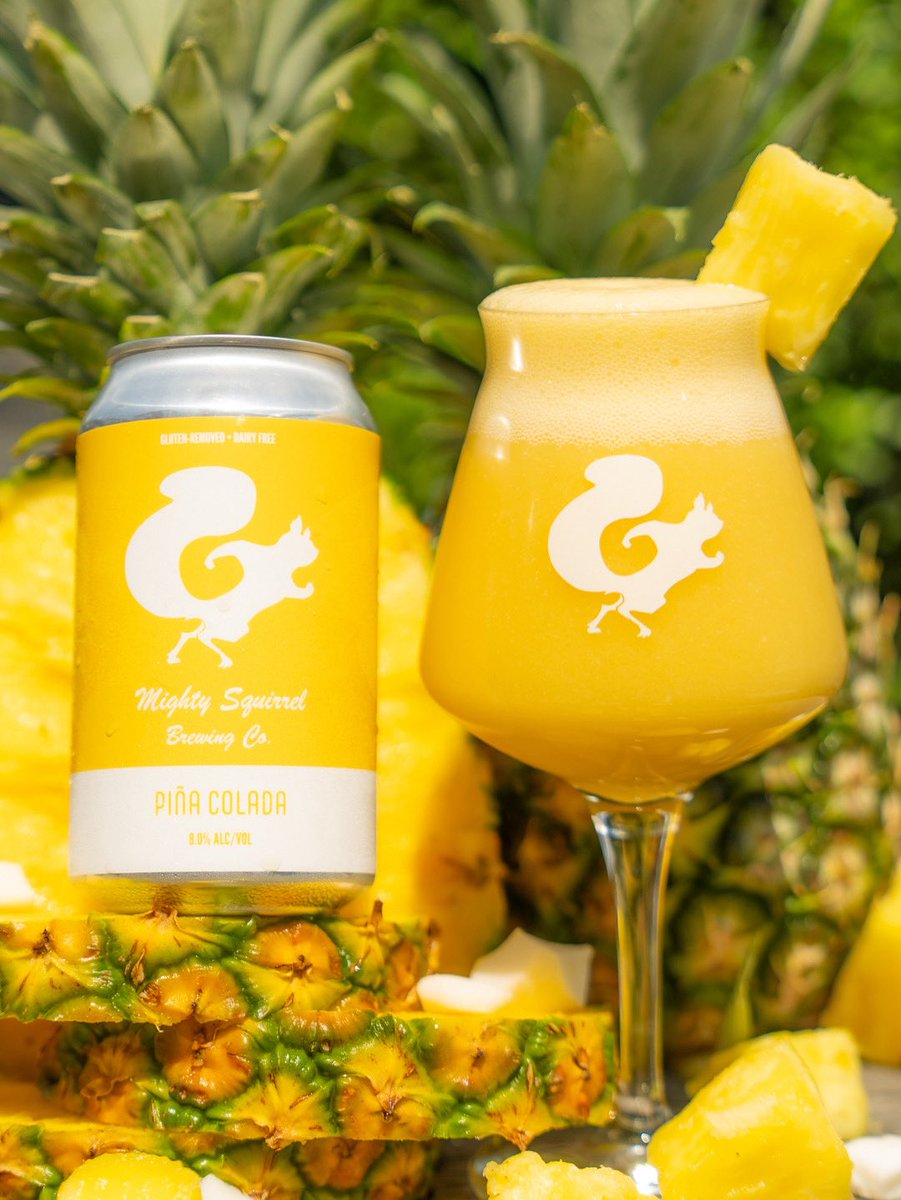 That summer feeling is always flowing with our Piña Colada hard smoothie 🍍🥥 Delicious hard smoothie loaded with a tropical blend of pineapple, cream of coconut, and key lime.

ABV: 8%

Delicious and refreshing, our hard smoothies are bursting with tropical flavors.