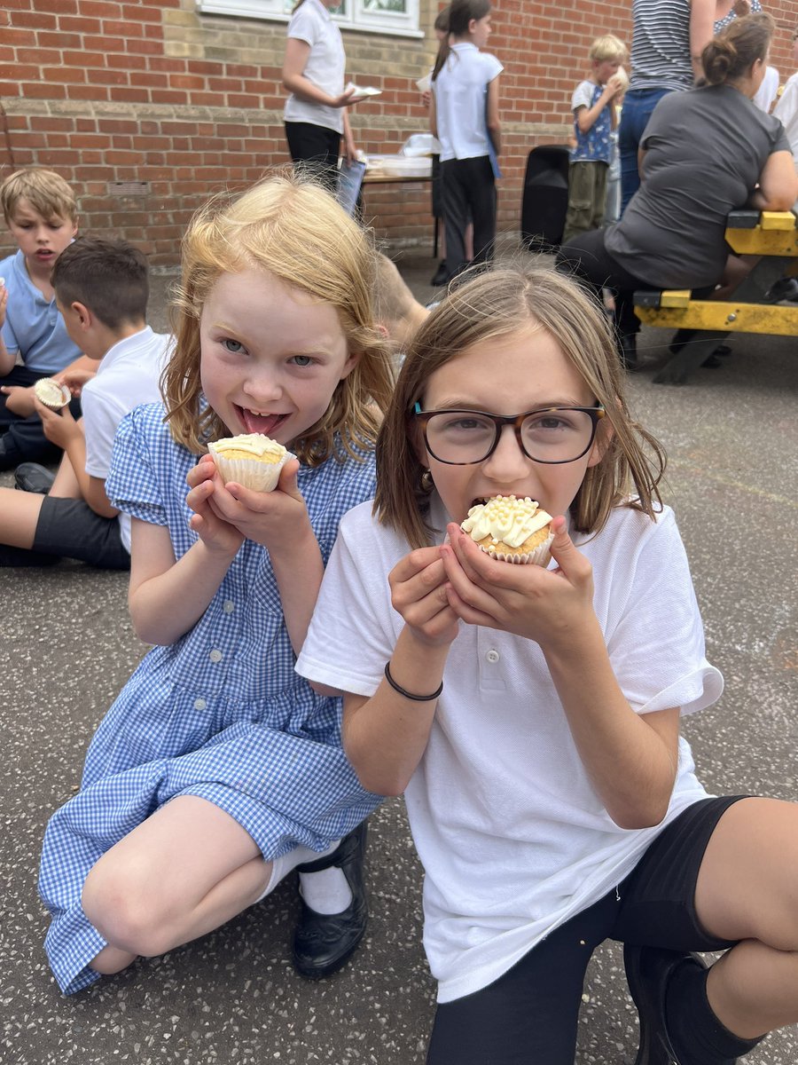 Thorndon Vision Launch 2025
Every Child Valued : Every Mind Nurtured

A special day for Thorndon today with the launch of our: new school badge, mustard values and vision statement all linked with the parable of the mustard seed - Mark 4. 

We are very proud of our school.