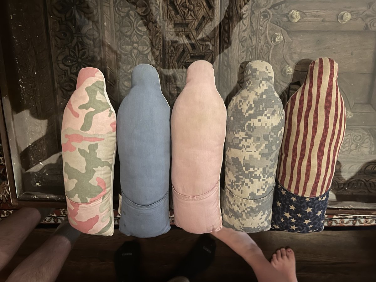 EileenforCO's tweet image. I was worried that my youngest would forget me when I was deployed. We had @hugahero make dolls for each kid so they could take "me" everywhere they went, and they did! Over the 4th, we reflected on my deployment and all the service members who have sacrificed for our country.