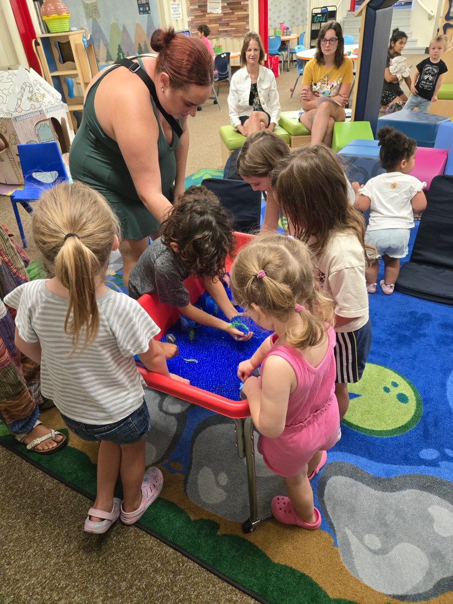 EglinLibrary's tweet image. 🦈📚 Thank you to the all the little sharks and their families who joined us for our Shark Story Time today! #sharktales #SummerReading  #libraryevents #summerreading2025 #eglinlibrary