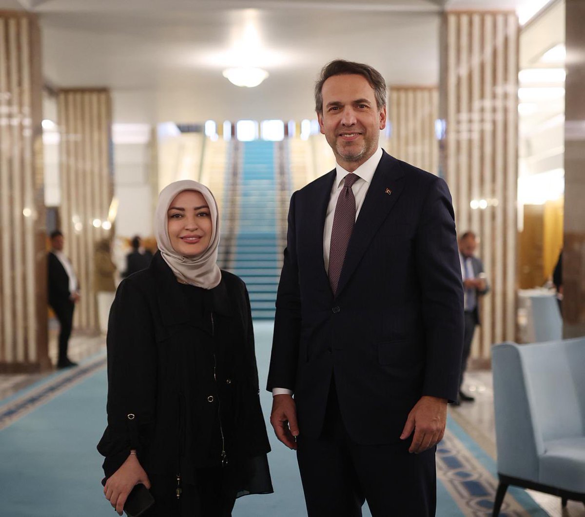 Enerji ve Tabii Kaynaklar Bakanımız Sayın Alparslan Bayraktar ile Türkiye Büyük Millet Meclisi’mizde bir araya geldik.

Enerjide tam bağımsız Türkiye hedefiyle çalışarak Türkiye Yüzyılı vizyonuna önemli katkılar sunan Sayın Bakanımız ile ekibine kolaylıklar diliyorum.