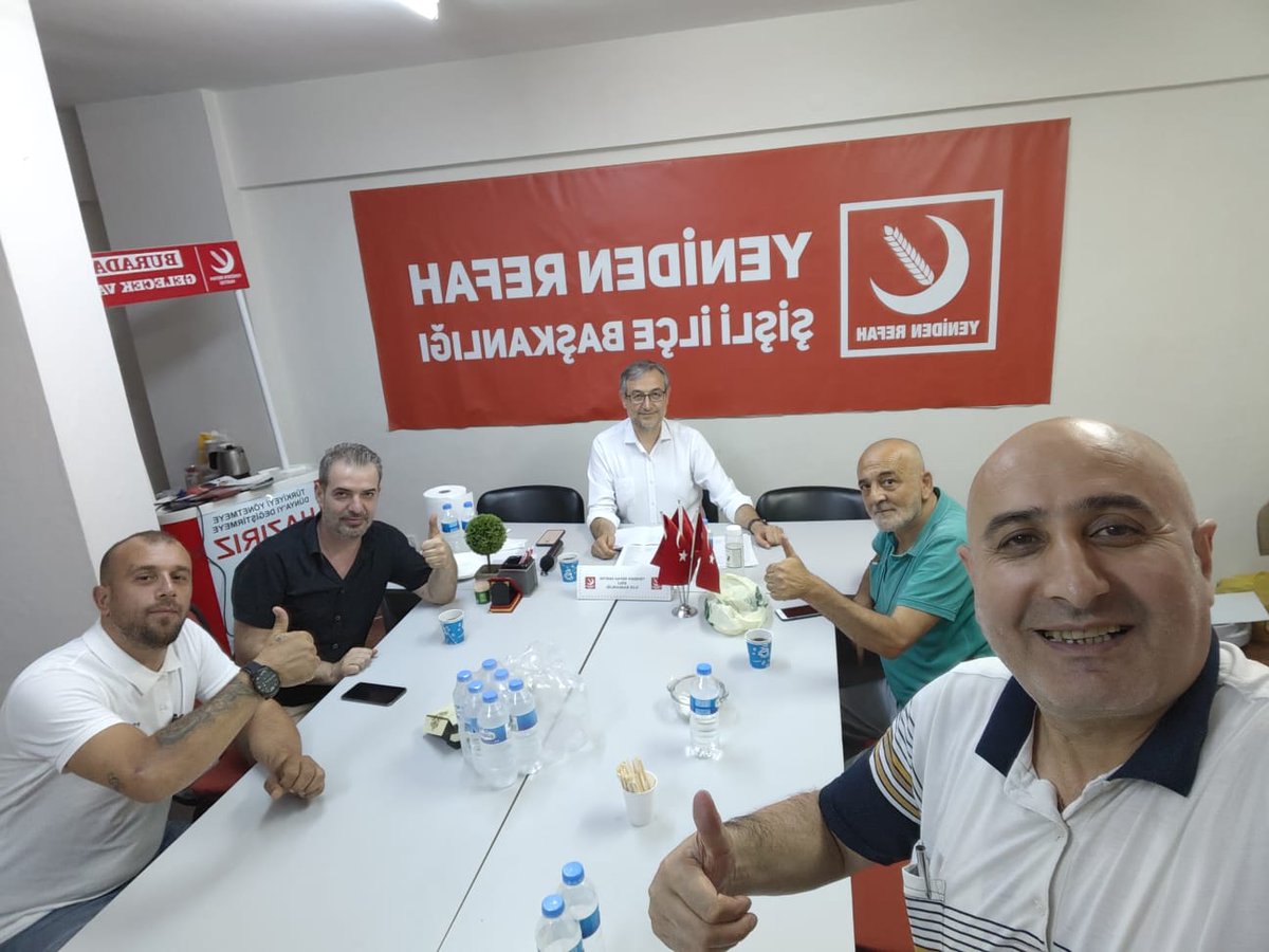 Haftalık ilçe toplantımızı ilçe başkanımız sayın Alaaddin Şahin'in riyasetinde gerçekleştirdik, alınan kararlar hayırlara vesile olsun