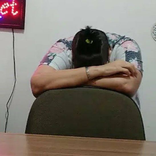 claradanoite_'s tweet image. "grade disponível para alteração" 

*vou alterar a grade* 

"no momento não é possível alterar a grade" 
?¿