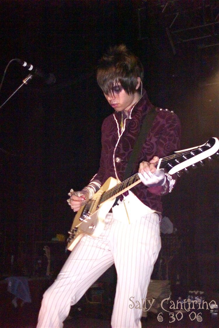 hourlyryanross's tweet image. 
