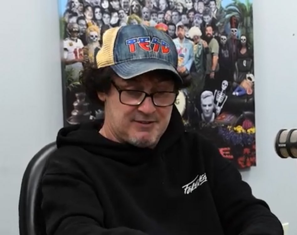 Some days we just need to cry and remember, and that’s okay too… Thanks Walt for all you do and share with us, making #TESD a part of our life.
#WaltWednesday #FlanagANT4life 
<a href="/sundayjeff/">booyah</a>