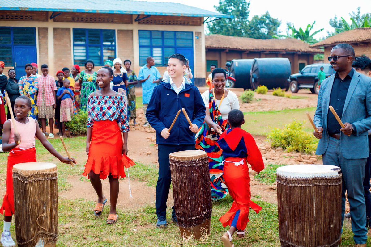 AEE RWANDA (@aeerwanda) on Twitter photo <a href="/aeerwanda/">AEE RWANDA</a> in partnership with Hong Kong Polytechnic University, welcomed the Ambassador of China to Rwanda during his visit to <a href="/GisagaraDistr/">Gisagara District</a> to mark the handover of solar systems to 500 families in Muyira Cell, Kibilizi, under the Green Rwanda Service-Learning Project. <a href="/aeerwanda/">AEE RWANDA</a> in partnership with Hong Kong Polytechnic University, welcomed the Ambassador of China to Rwanda during his visit to <a href="/GisagaraDistr/">Gisagara District</a> to mark the handover of solar systems to 500 families in Muyira Cell, Kibilizi, under the Green Rwanda Service-Learning Project.