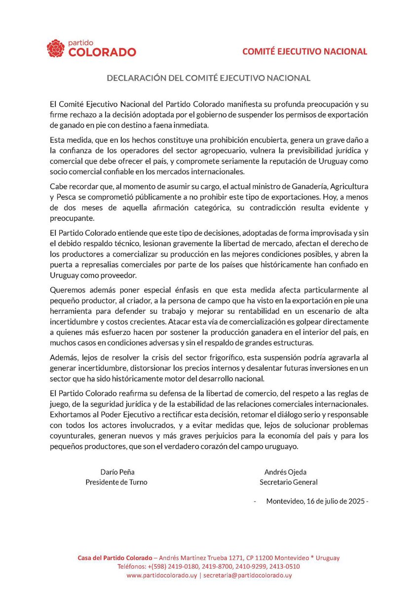 PartidoColorado's tweet image. Improvisación.
Promesa incumplida.
Golpe al campo.

El Partido Colorado rechaza la suspensión de exportaciones de ganado en pie para faena inmediata.

👉 Leé el comunicado completo.

#GanadoEnPie #CampoUruguayo #PartidoColorado #Exportaciones