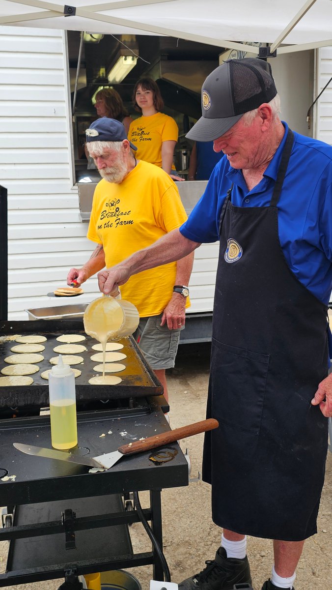 Alma Optimist Rob Avery pouring pancake batter on the grill to make pancakes at Breakfast on the Farm. More than 700 people attended the event which was held at Harrcroft Acres dairy farm, just north of Fergus.

📸: Sharon Grose