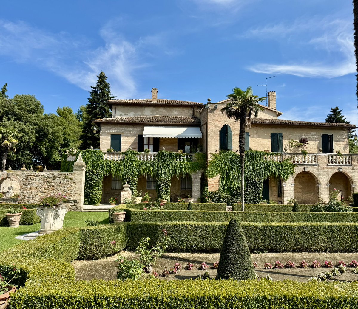 sasbullet's tweet image. Popped over to Italy for a week or so, not too shabby…