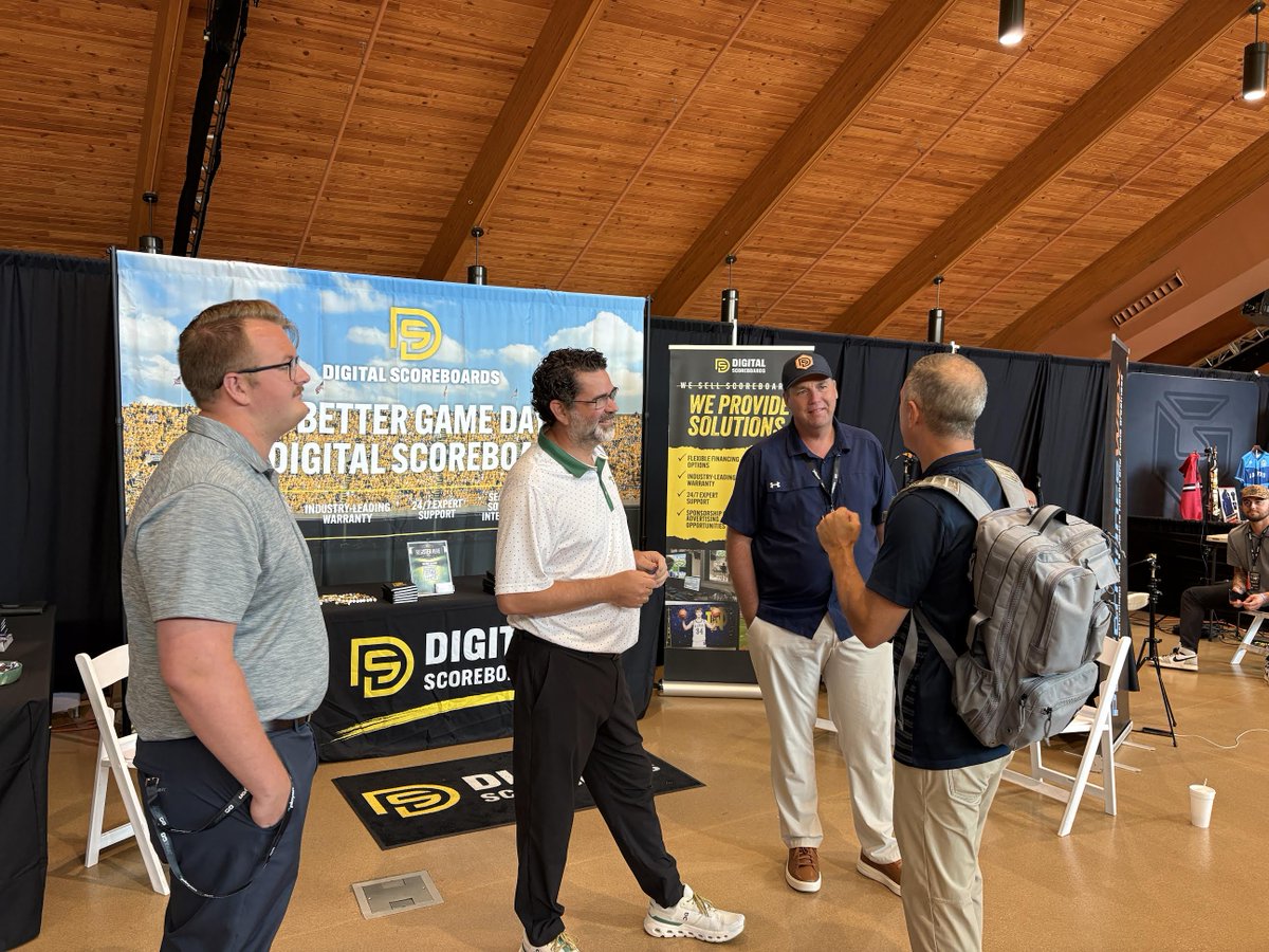 Thank you to all the coaches and athletic leaders from MO, KS, AR, and OK who attended the Border States Summit! It was a pleasure to meet and share more about our scoreboard solutions with you. Didn't get a chance to connect with us? Get in touch today: digitalscoreboards.net/contact/