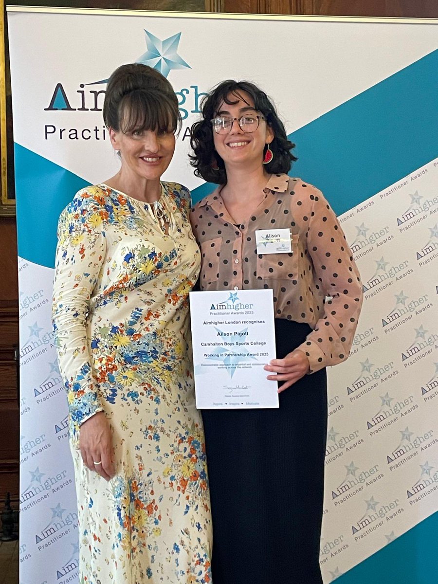 AimHigherLSouth's tweet image. Congratulations to Alison Piggot of @carshaltonboys , deserving winner of the Working in Partnership Award. #AHLAwards