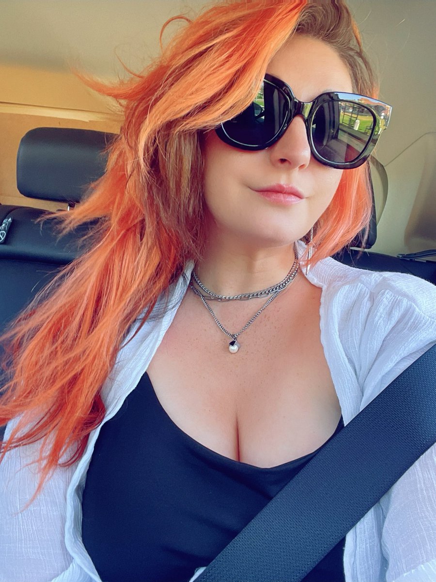 Byndo Heck 🦊✨ (@byndoheck) on Twitter photo Heading to Tekkocon this weekend!! Helping at the <a href="/JonathanYMusic/">Jonathan Young</a> + <a href="/CalebHyles/">Caleb Hyles</a> merch booth and after their shows!
Any food recs or panels yall recommend?? 👁️👁️🔥💖 Heading to Tekkocon this weekend!! Helping at the <a href="/JonathanYMusic/">Jonathan Young</a> + <a href="/CalebHyles/">Caleb Hyles</a> merch booth and after their shows!
Any food recs or panels yall recommend?? 👁️👁️🔥💖