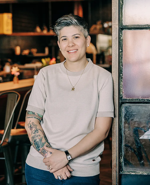 vegaspizzafest's tweet image. 🍕 MEET THE VIP PIZZAMAKERS! Chef Gina Marinelli brings Italian mastery from La Strega + Chef Erica Bell from TOP 50 Pizza Restaurant Døuble Zerø! 🇮🇹
Exclusive VIP bites ONLY with VIP tickets — selling out FAST! Click the link in our bio! 🎟️
#LasVegasPizzaFestival #LVPF #Vegas