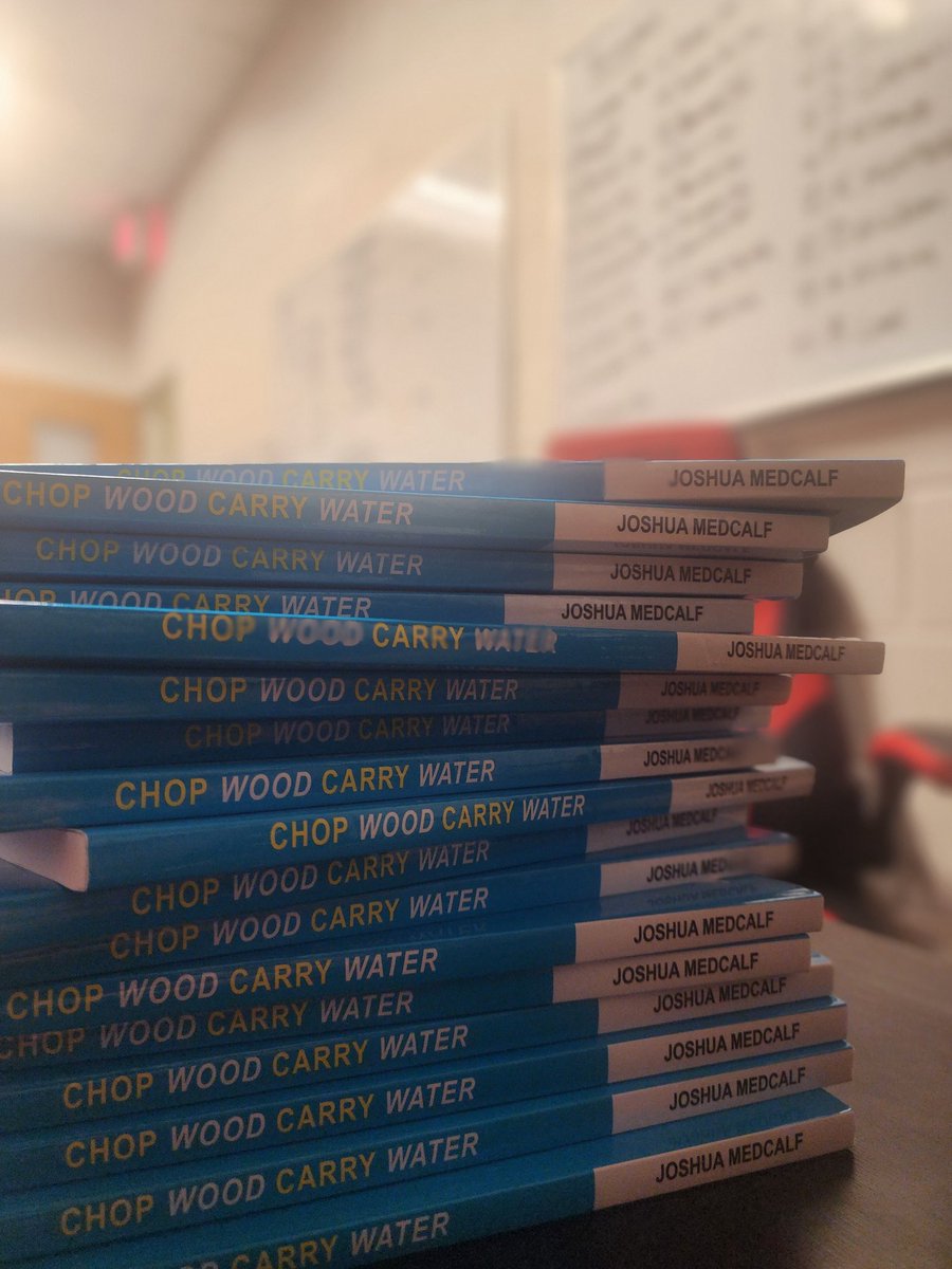 Coach Sorrell (@coachsorrell) on Twitter photo Over the last few years our Leadership Training has been instrumental helping to turn around the culture of Therrell Basketball. This year we'll continue that tradition with the book Hustle from <a href="/JoshuaMedcalf/">Joshua Medcalf</a>. If you're able, support by sponsoring 1 book for $20. See the link 👇🏾 Over the last few years our Leadership Training has been instrumental helping to turn around the culture of Therrell Basketball. This year we'll continue that tradition with the book Hustle from <a href="/JoshuaMedcalf/">Joshua Medcalf</a>. If you're able, support by sponsoring 1 book for $20. See the link 👇🏾