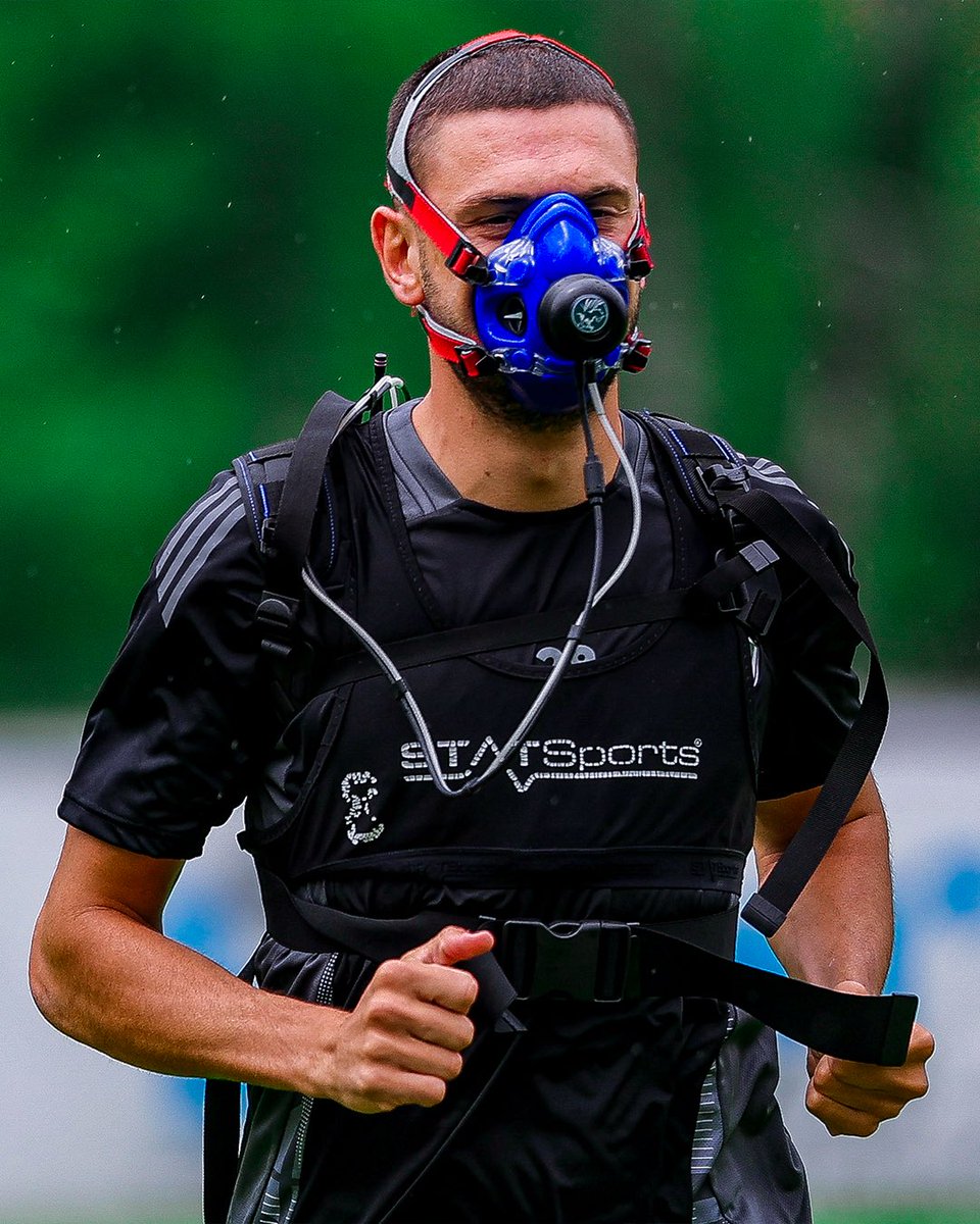 Merihdemiral's tweet image. It’s that time again. Back with the boys, back to business. 🤍💚
