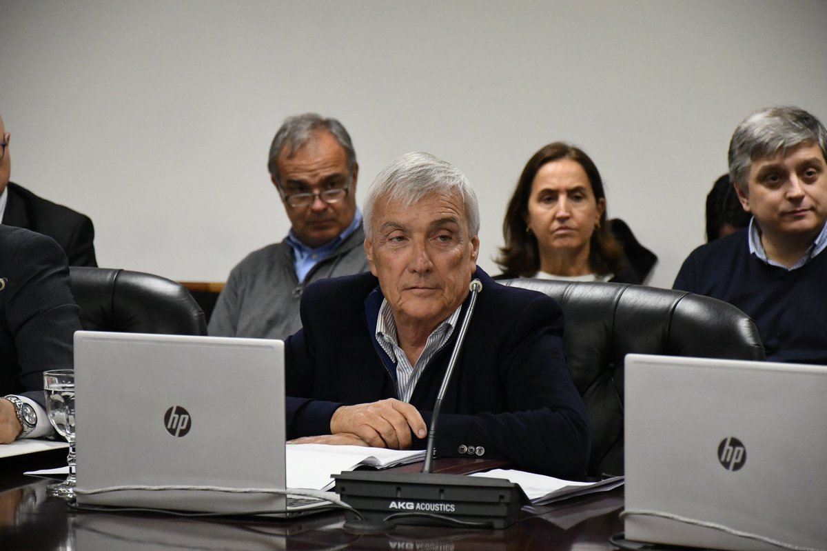 COMISIÓN DE ADMINISTRACIÓN Y FINANCIERA ⚖️

La Comisión aprobó el anteproyecto de Presupuesto del Poder Judicial de la Nación para el año 2026.