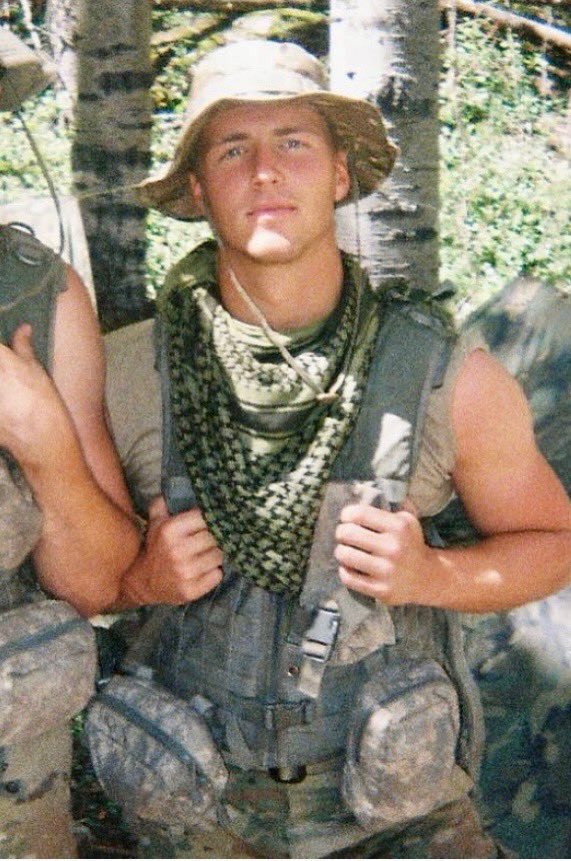 Rockets_BSB's tweet image. Former Rocket Baseball player Brooks Ward ‘24 and current Air Force player completed Combat Survival Training with the Air Force Academy this summer and was able to get a couple of cuts while learning survival skills! Humbabe, Brooks! @KBoBaseballGuru @rocketalumni