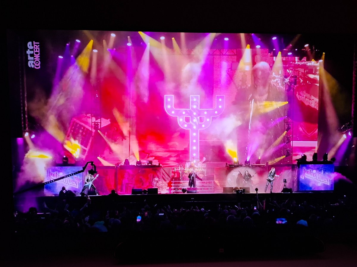 Nu live op #ARTE-tv! 
#Cultuur!
#JudasPriest live op #Hellfest!
Genieten! Wat een band!
Was er vorig jaar zelf bij in de AFAS-live. Fantastisch!
