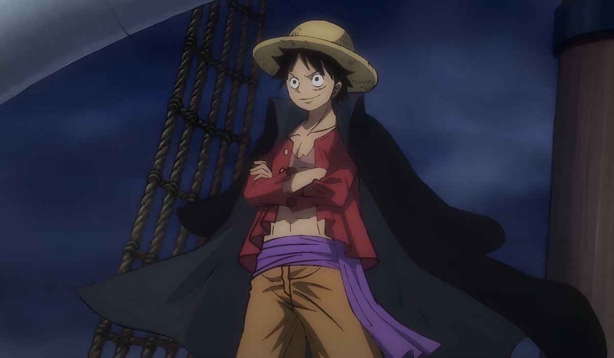 MugiwaraDGoofy's tweet image. Luffy finding this coat and deciding to wear it like a cape so he can cosplay as Shanks for the hardest fight of his career is so sweet cause I know it made him feel strong enough to beat an Emperor and save Wano