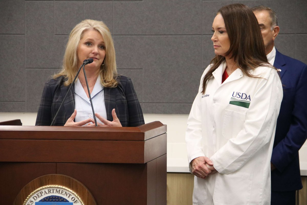 Director Chinn joined <a href="/GovMikeKehoe/">Governor Mike Kehoe</a> in welcoming <a href="/USDA/">Dept. of Agriculture</a> <a href="/SecRollins/">Secretary Brooke Rollins</a> to the Show Me State. We appreciate USDA's partnership and support of Missouri agriculture!

#ConnectMORE