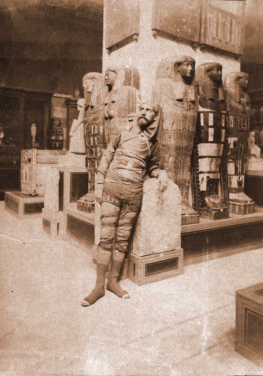LibrosY's tweet image. "El Egipto de Eduard Toda. Un viaje al coleccionismo del siglo XIX", en el Museo Arqueológico Nacional de Madrid. Una oportunidad para descubrir la historia de este fascinante personaje y su legado en el estudio del antiguo Egipto.
wp.me/p9fWSA-bke @manarqueologico