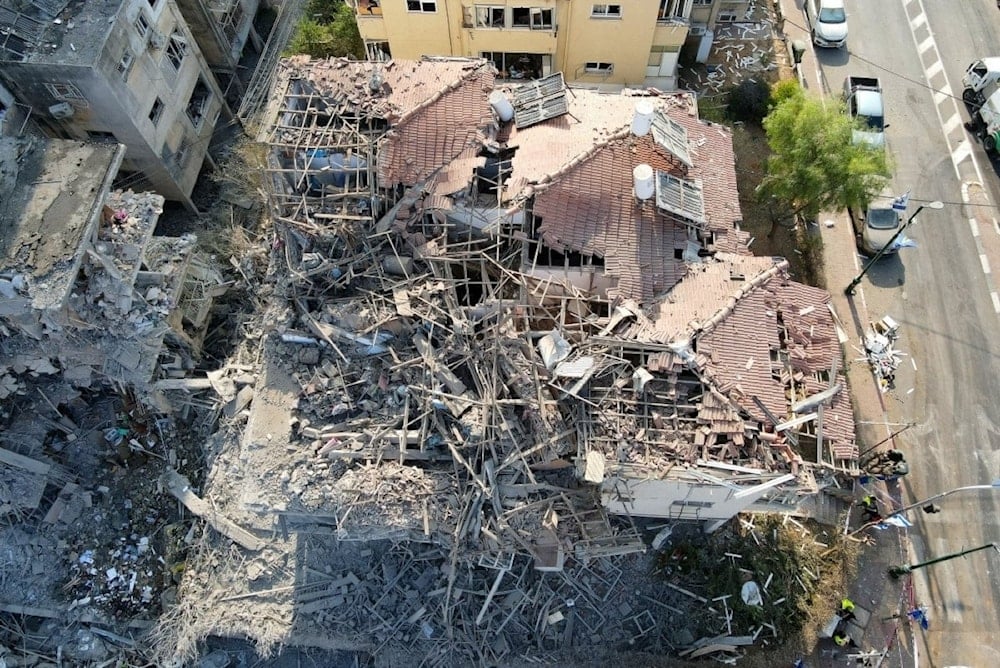 almayadeen_es's tweet image. Irán duplicó penetración de misiles en defensas antiaéreas israelíes es.mdn.tv/8Zto

#Iran #misiles #DefensaIsraeli #IsraelGenocida