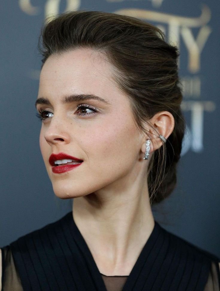 Xterminax1's tweet photo. Emma Watson https://t.co/DhdbyGZUJa