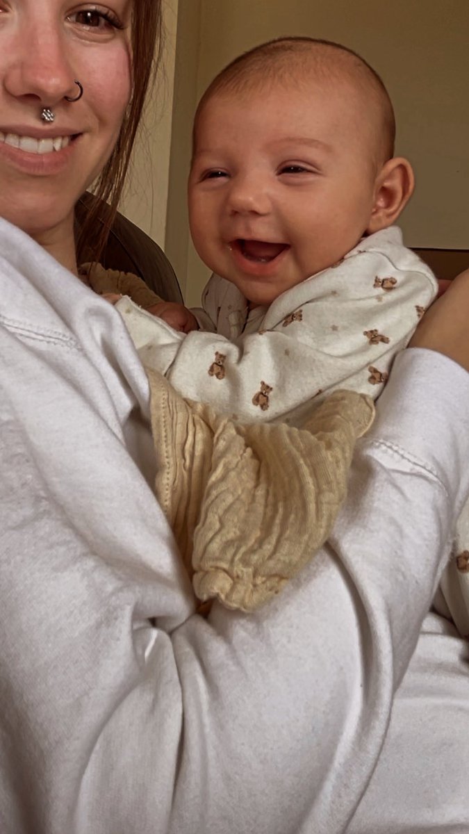 BBJenko_'s tweet image. life is good 💖