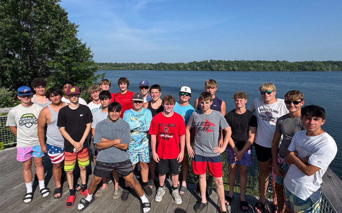 STLSharksFootball tweet media