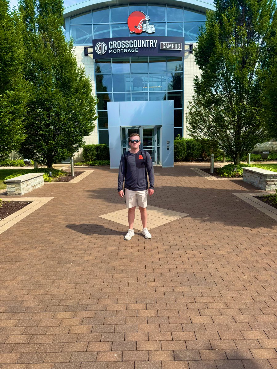Holland Sutton (@holland_sutton) on Twitter photo From the Basin to the Big Leagues!
Pumped to get started in Cleveland as a Team Logistics and Operations intern <a href="/Browns/">Cleveland Browns</a> for the Summer!
Excited to get an opportunity to learn from the best. Love the Family culture here already!
Go Browns! #DawgPound From the Basin to the Big Leagues!
Pumped to get started in Cleveland as a Team Logistics and Operations intern <a href="/Browns/">Cleveland Browns</a> for the Summer!
Excited to get an opportunity to learn from the best. Love the Family culture here already!
Go Browns! #DawgPound