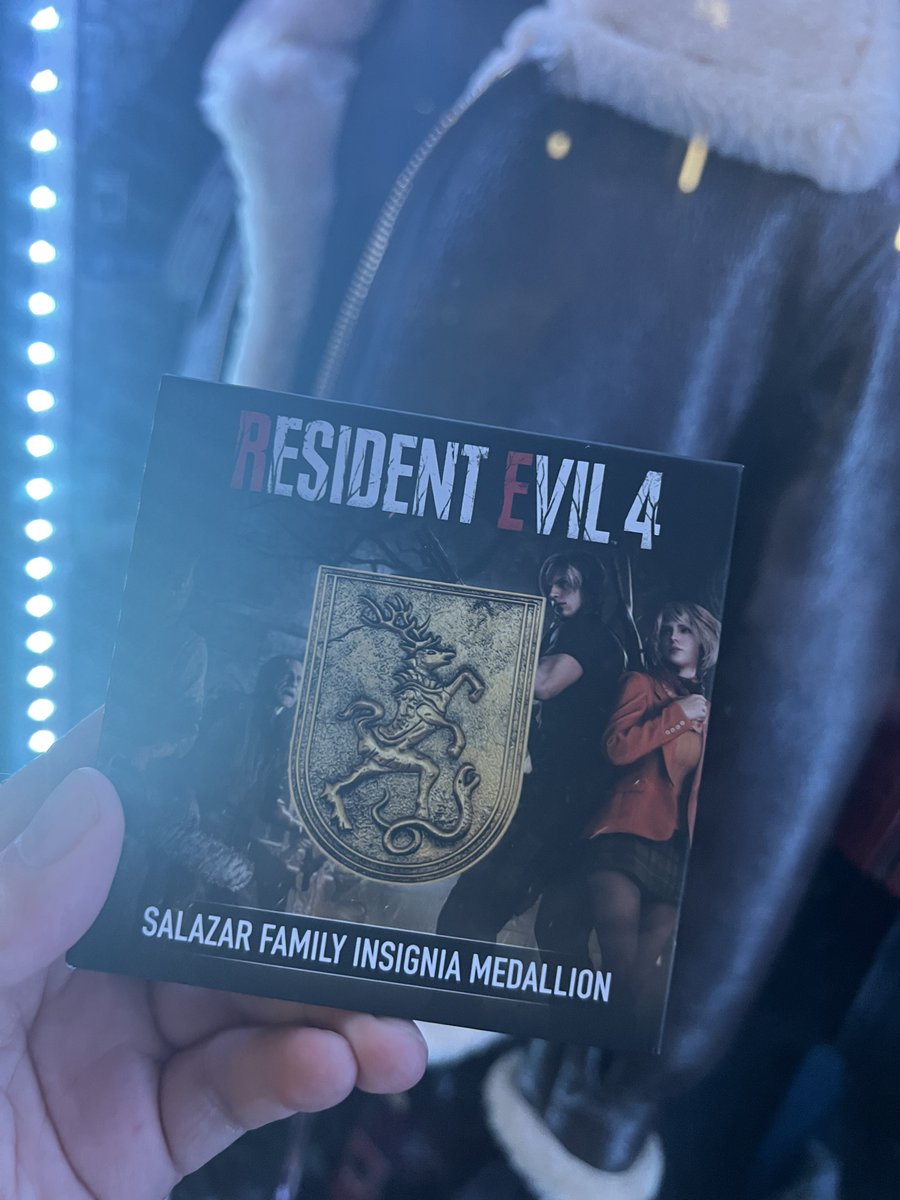 JeremyPryer's tweet image. Salazar Family Insignia from @WeAreFanattik 

#REBHFun
