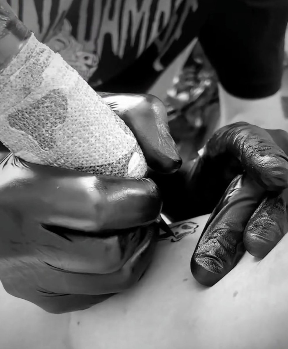 New journeys loading . .. ...

Sorry I've been inactive but irl dreams &gt;