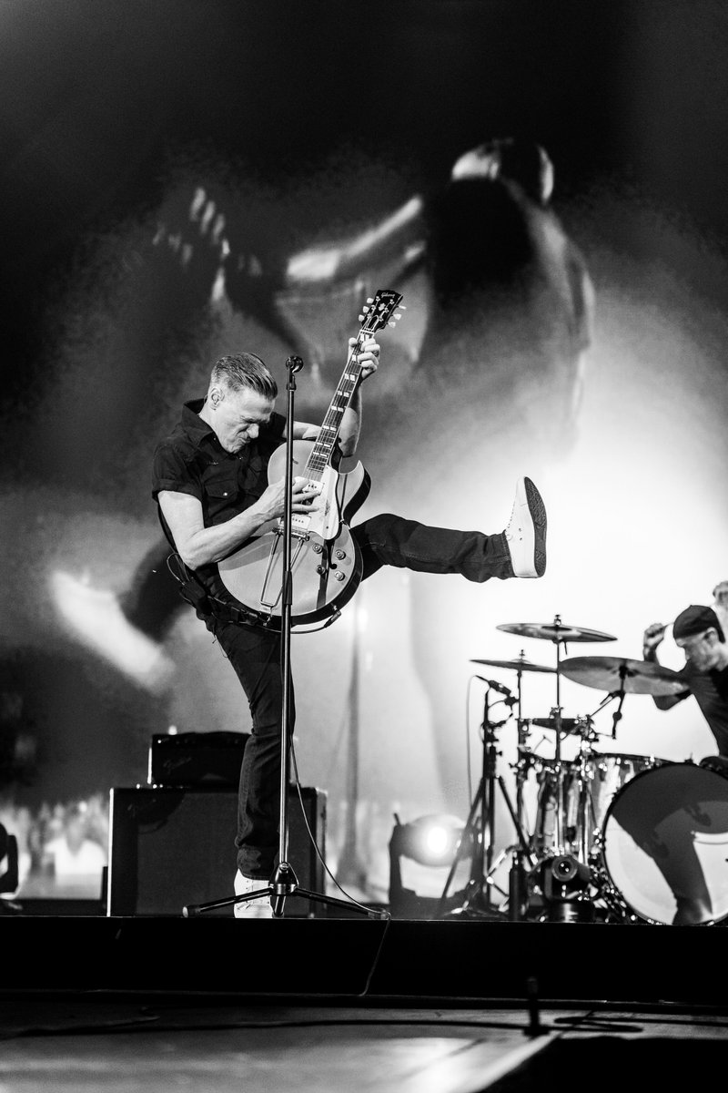 tdgarden's tweet image. Bryan Adams just released his second single, &quot;A Little More Understanding&quot; off of his upcoming album, Roll with the Punches, dropping on Aug 29! Tickets are on sale NOW to see Bryan Adams live on tour at TD Garden on Oct 26! 

🎟️: bit.ly/4eRrIdg
📷: Steven Stanley