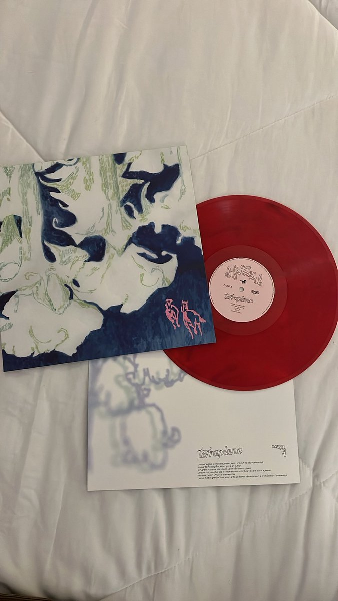 trrpln's tweet image. vinil natural disponível já nos próximos shows e na loja balaclava
