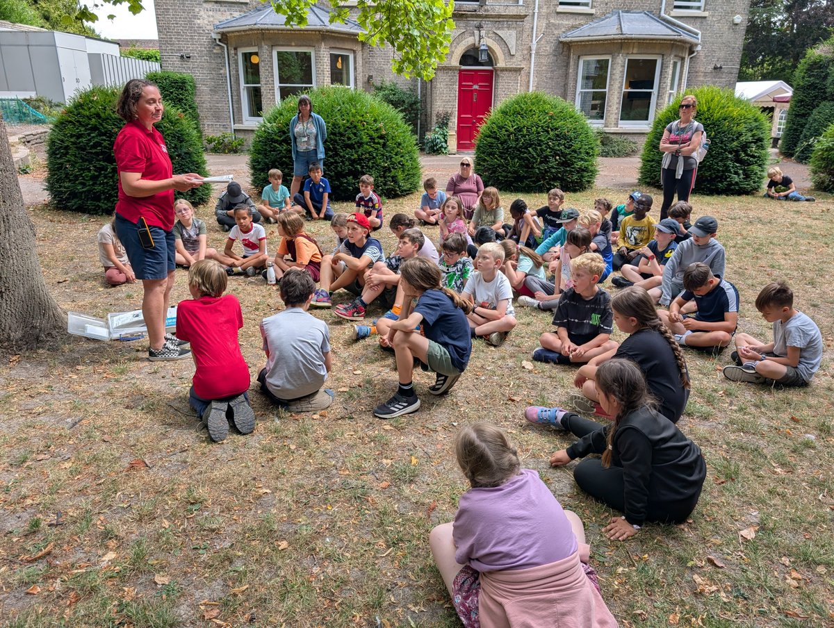 ESJ_Primary's tweet photo. A fantastic first day for our fabulous Year 4's at Burwell House. Problem solving, exploring the grounds, orienteering, and a camp fire sing-a-long with marshmallows and a biscuit. Beds made, children showered, and all now safely tucked into their beds. Night night! https://t.co/5Ol0ZR4Vp4
