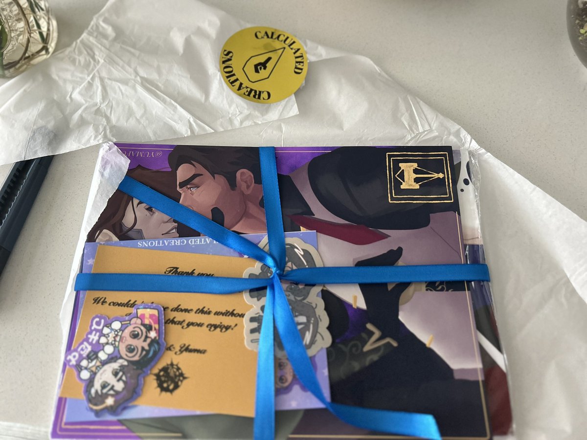 chen7249's tweet image. YIPPEEEEEE THANK U YUMA AND REN FOR ALL UR HARD WORK NOW I CAN LOOK SOPHISTICATED READING YAOI FROM BOOK INSTEAD OF PHONE @horsegirleito @yumafuki MWAH MWAH ❤️❤️