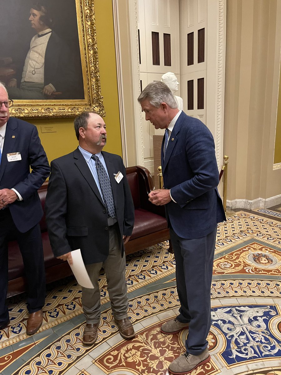 KsSoybean's tweet image. Yesterday was a busy day in D.C. for Kansas soybean growers. The morning started with a soil health roundtable with @secBrooke, @RogerMarshallMD along with other industry stakeholders.
Then, farmer-leaders attended @ASA_Soybeans issues forum to prepare for Hill visits.