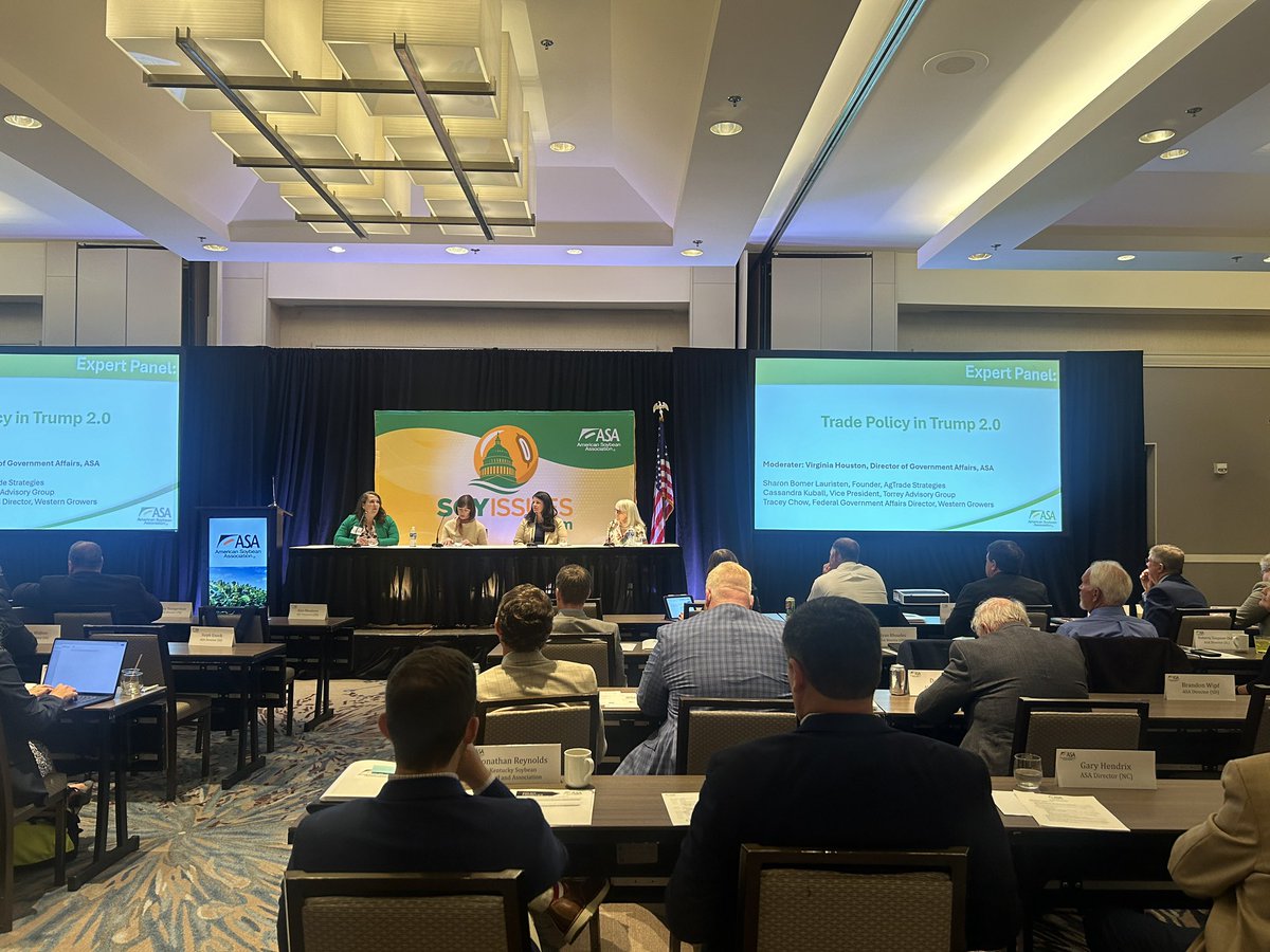 KsSoybean's tweet image. Yesterday was a busy day in D.C. for Kansas soybean growers. The morning started with a soil health roundtable with @secBrooke, @RogerMarshallMD along with other industry stakeholders.
Then, farmer-leaders attended @ASA_Soybeans issues forum to prepare for Hill visits.