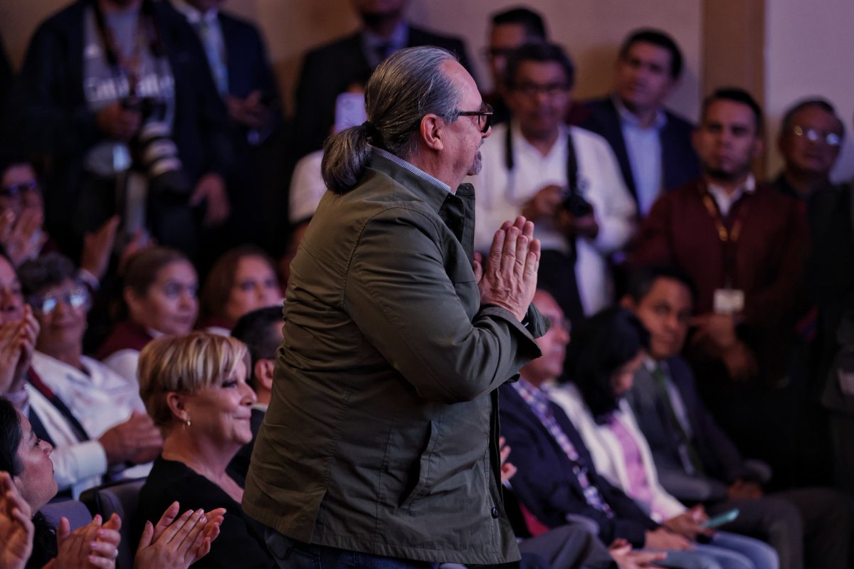 Ricardo Ruiz Suárez (@ricardoruizsua2) on Twitter photo Un gusto acompañar al director del <a href="/ISSSTE_mx/">ISSSTE</a>, <a href="/martibatres/">Martí Batres</a> a la inauguración de la Feria de Información y Servicios en la <a href="/FSTSEmx/">FSTSE</a>, encabezada por <a href="/GarciaAyalaM/">Marco García Ayala</a>. Un gusto acompañar al director del <a href="/ISSSTE_mx/">ISSSTE</a>, <a href="/martibatres/">Martí Batres</a> a la inauguración de la Feria de Información y Servicios en la <a href="/FSTSEmx/">FSTSE</a>, encabezada por <a href="/GarciaAyalaM/">Marco García Ayala</a>.
