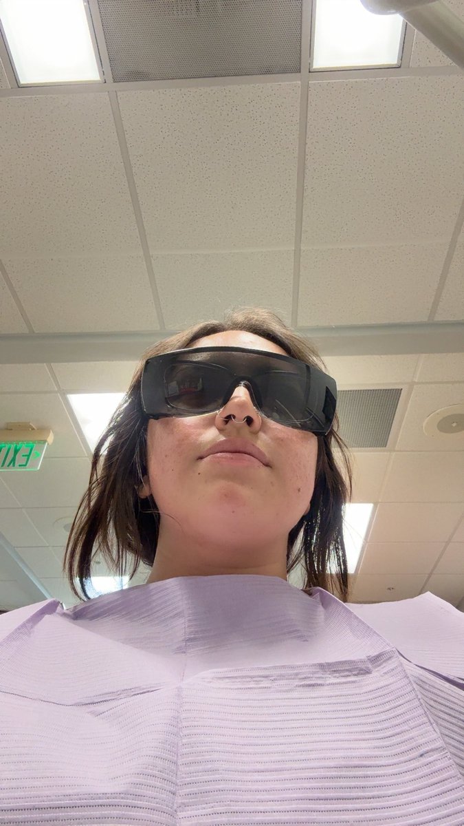 JadeoradeWx's tweet image. had to get an infected failed root canal removed today. 0/10, terrible experience, do not recommend. at least the glasses made me feel cool. Oh, and my earbuds died 2 mins into the procedure.