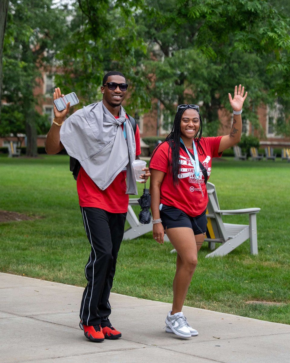 JohnCarrollU's tweet image. JCU is buzzing with energy as we welcome nearly 400 high school students and Urban League mentors for the 2025 National Urban League Youth Leadership Summit! 💼💙 We're proud to host this inspiring event and share our campus, values, and vision for a more just future.