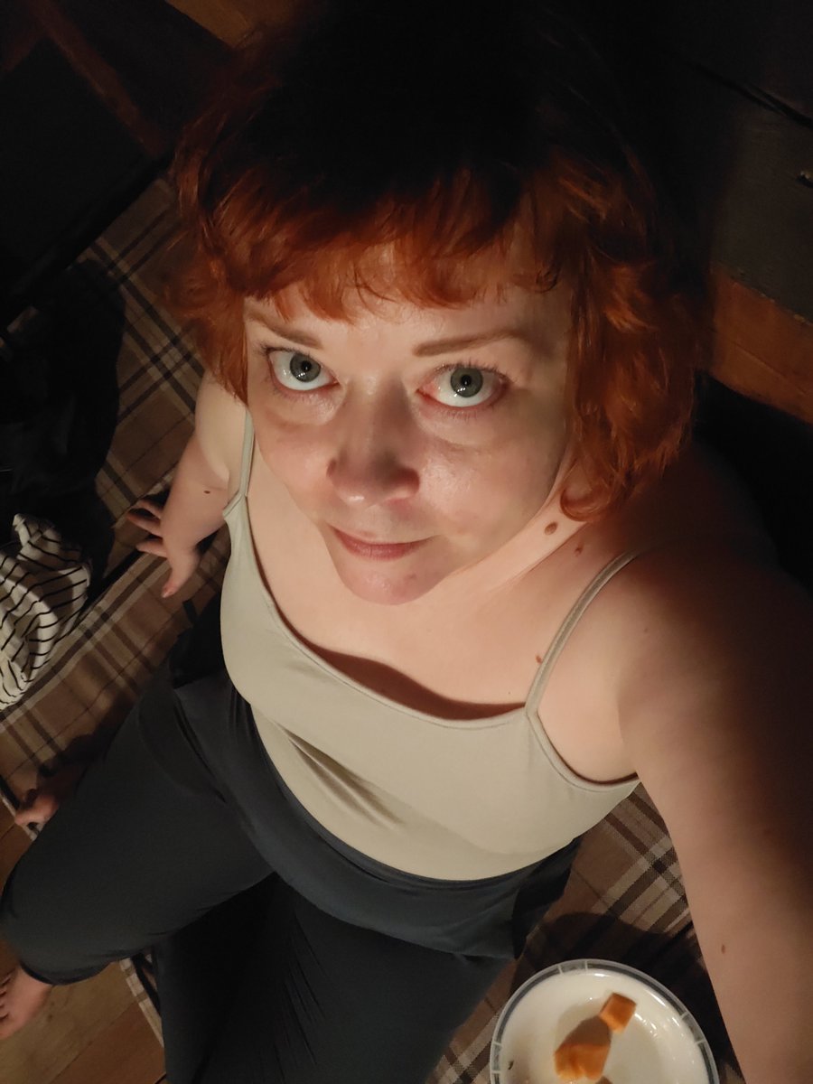 Рыжая ПромискуИПшница tweet media