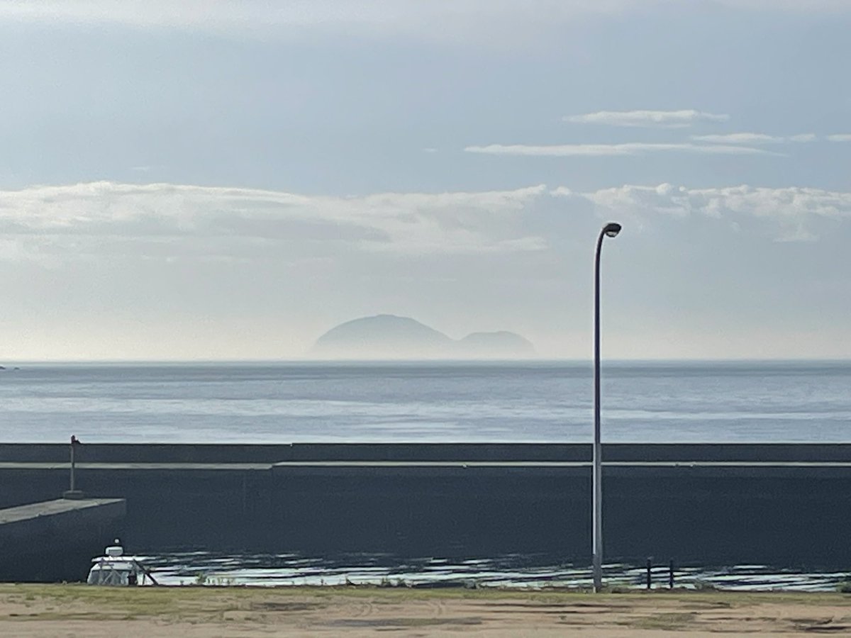 YujiMitani2's tweet image. おはようございます👋😊🍀✨🥤🌻本日も宜しくお願いします。🙇♂️ 今日と明日は期日前投票の補助員をしますのでご返信が出来ないのでごめんなさい🙏 頑張って来ます💪 #選挙に行こう 木曜日