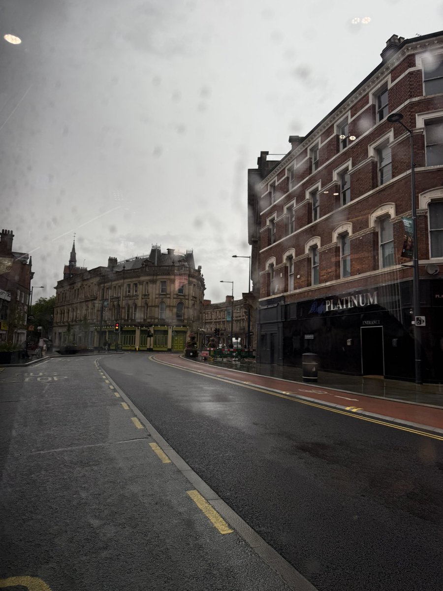 وش عاد لو خابت مع الوقت الأحلام
«رزقي على اللي ، مايمن العطايا 🙏🏻